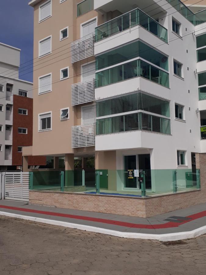 Apto Em Palmas - A 80 Metros Do Mar Governador Celso Ramos Bagian luar foto